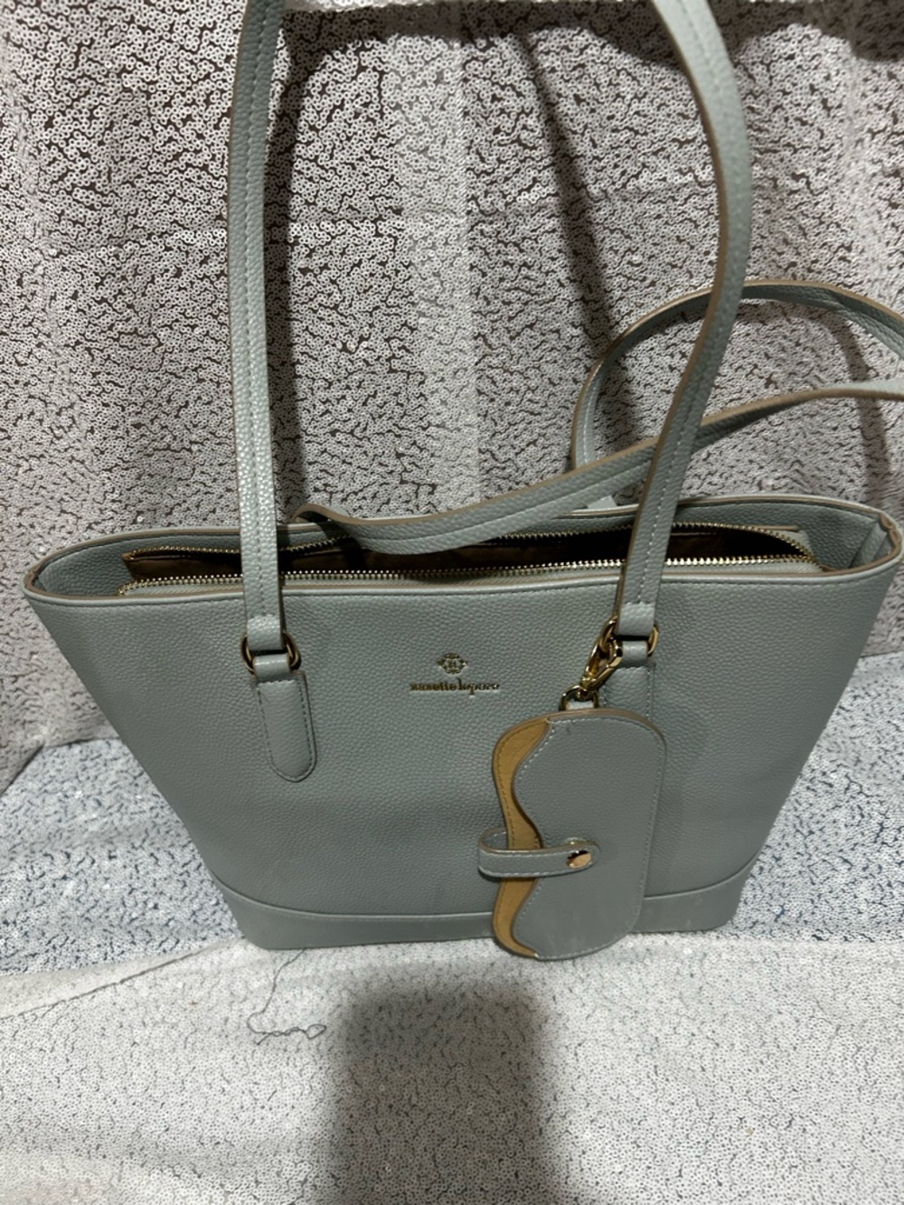 Light Green  Tote Bag with sunglasses Holder